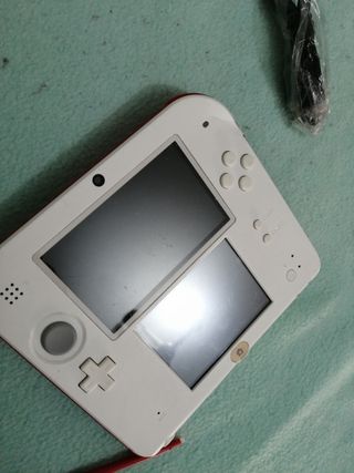 Nintendo 2DS + giochi a scelta