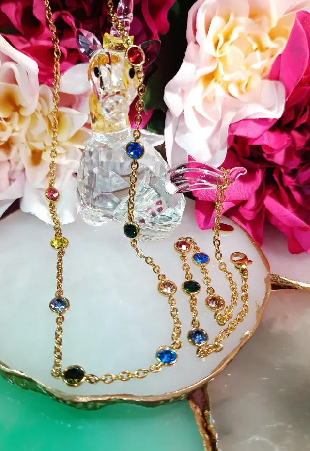 Conjunto collar y pulsera chapado en oro 18K