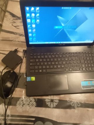 PC Portatile ASUS Nero