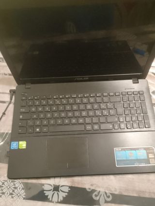 PC Portatile ASUS Nero