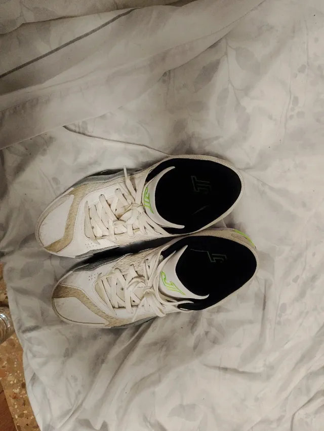 Zapatillas Jordan JT Blancas