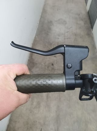 Patinete Xiaomi (maneta de freno)