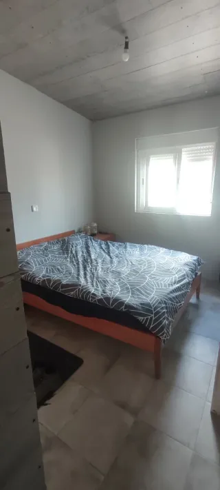 Parcela con casa en Montearagón