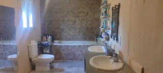 Parcela con casa en Montearagón