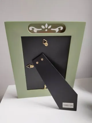 Marco de fotos verde decorado