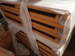 Paneles sándwich aislantes