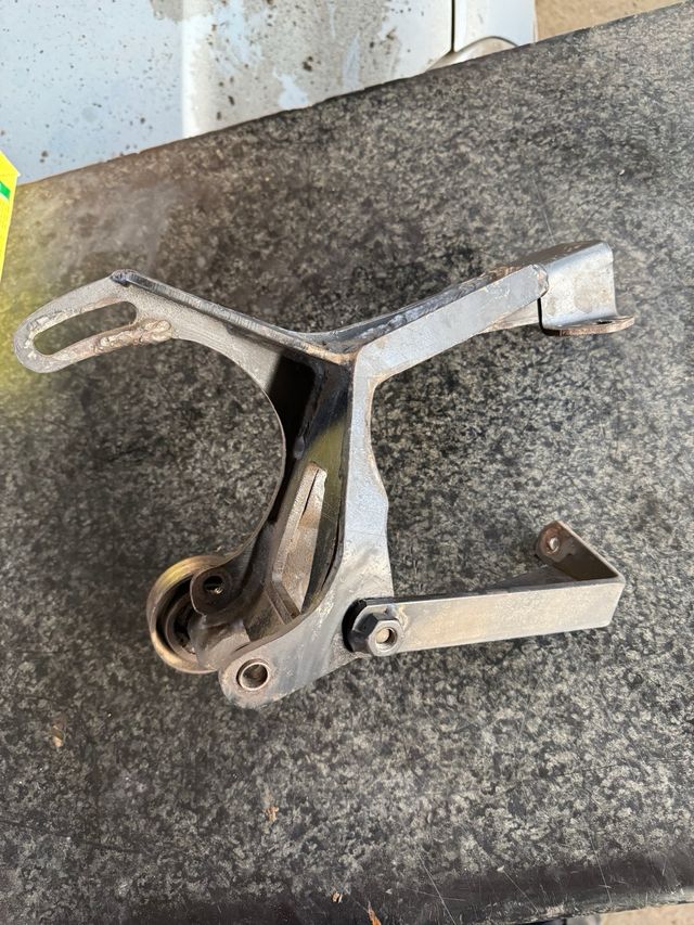 Soporte compresor a/a Suzuki Vitara 1.9td