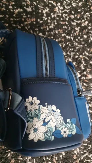 Mochila Loungefly Novia Cadáver