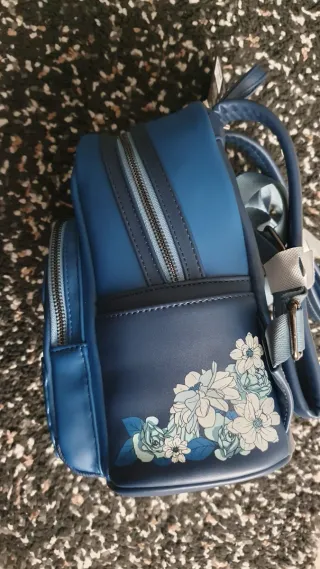 Mochila Loungefly Novia Cadáver