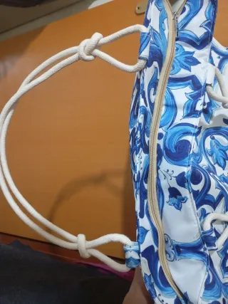 Borsa mare fantasia maiolica blu