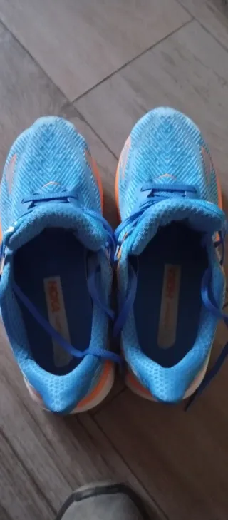 Hoka Bambas Azul/Naranja (Usadas 1 vez)