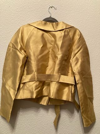 Elegante chaqueta dorada ROBERTO VERINO seda
