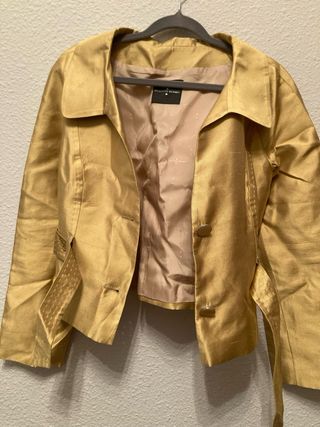 Elegante chaqueta dorada ROBERTO VERINO seda