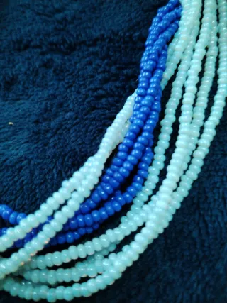 Collar antiguo gargantilla azul y blanco