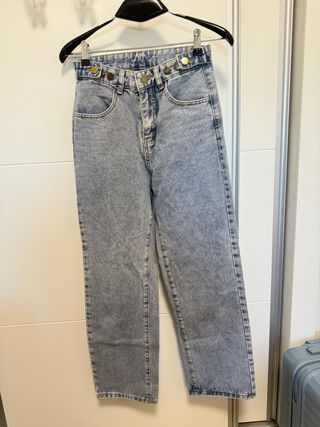 Pantalón vaquero recto