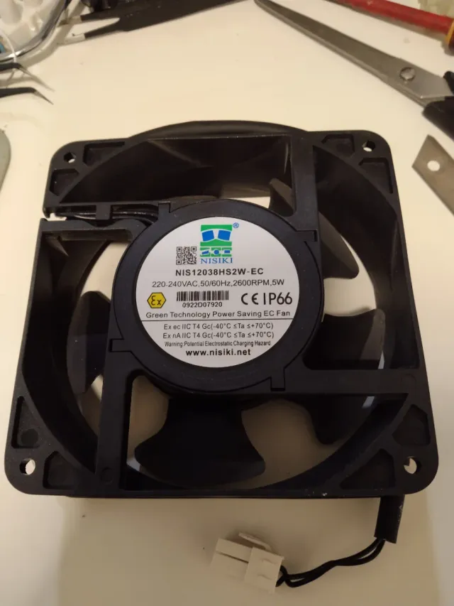 Ventilador NISIKI NIS12038HS2W-EC 220-240V