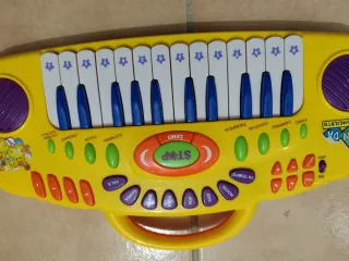Piano musical infantil