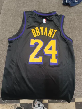 Camiseta Kobe Bryant 24 Los Angeles Lakers Negra