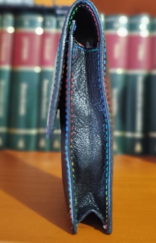 Funda cajetilla tabaco piel negra multicolor