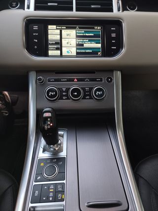 Land Rover Range Rover Sport 2015