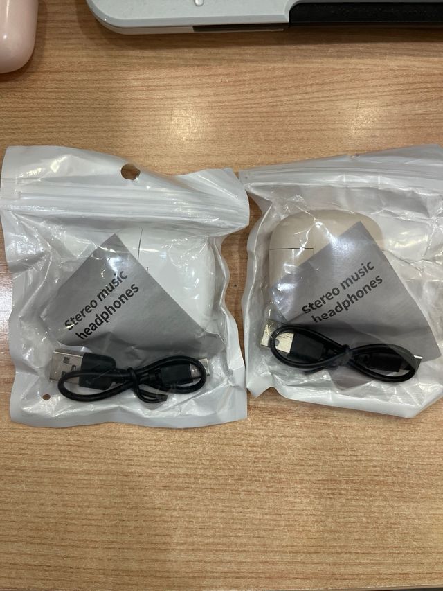 Auriculares Xiaomi Rosados Inalámbricos