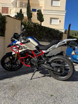vendoBMW G 310 GS 2024 – 6.670km – Estado nueva