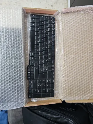 Portátil Acer Aspire 9300 17" con Linux