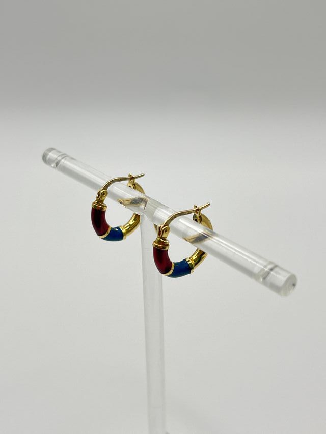 Orecchini in oro multicolore 18k. Peso 2,26 gr.
