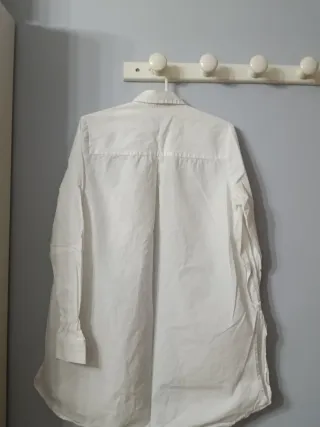 Camisa blanca de señora