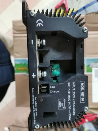 Cargador Batería Autocaravana NordElettronica