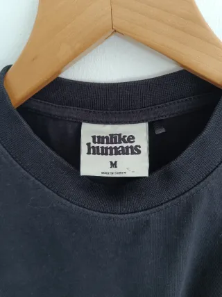 Camiseta Unlike Humans Talla M
