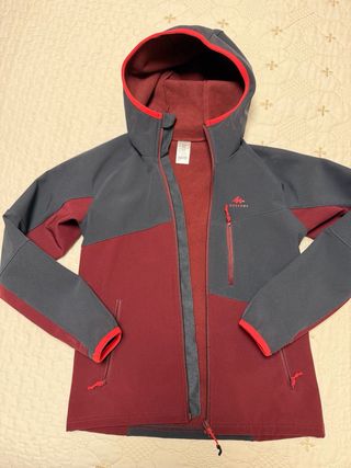 Conjunto niña montaña trekking Quechua Talla 8-9