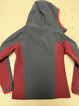 Conjunto niña montaña trekking Quechua Talla 8-9