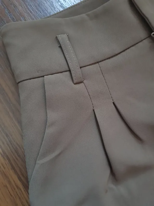 Shorts beige de vestir