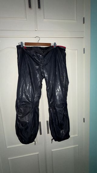 Pantalones Seventy con tirantes