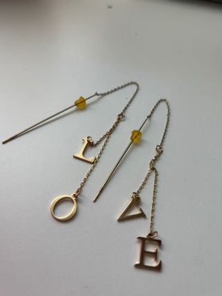 Lote Pendientes Dorados Letras