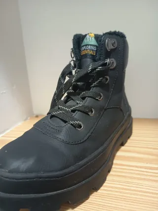 Botas niño Exploring Essentials h&m Talla 34