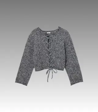 Jersey Pull and Bear trenzado gris