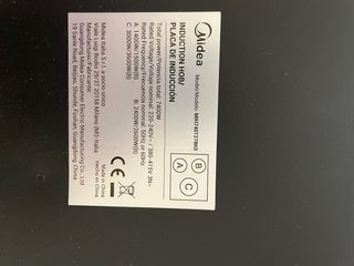 Placa Inducción Midea MIH740T278K0