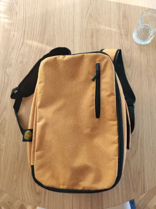 Mochila de viaje compacta