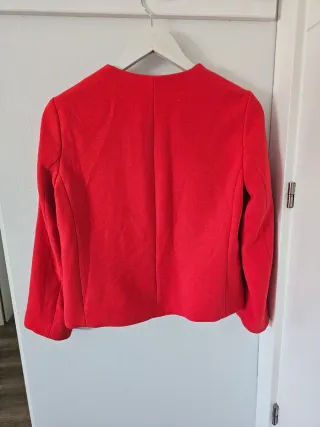 Chaqueta Zara Roja