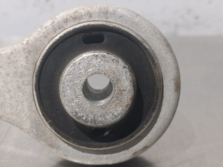 BRAZO SUSPENSION SUPERIOR DELANTERO DERECHO AUDI