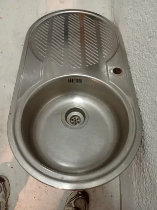 Fregadero de cocina de metal