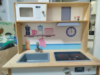 Cocinita de juguete madera