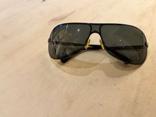 Gafas de sol Emporio Armani negras