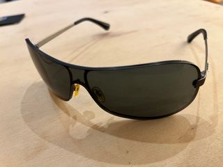 Gafas de sol Emporio Armani negras