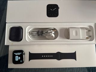 Apple Watch Series 5 Space Gray