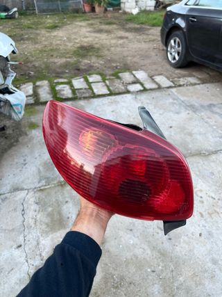 Pilotos Traseros Peugeot 206