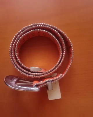 Cinturón señora tachuelas hebilla metálica