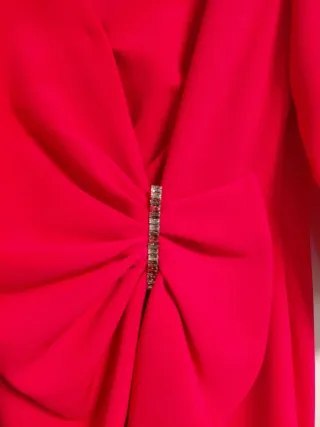 Vestido fiesta de Carla Ruiz fucsia/coral